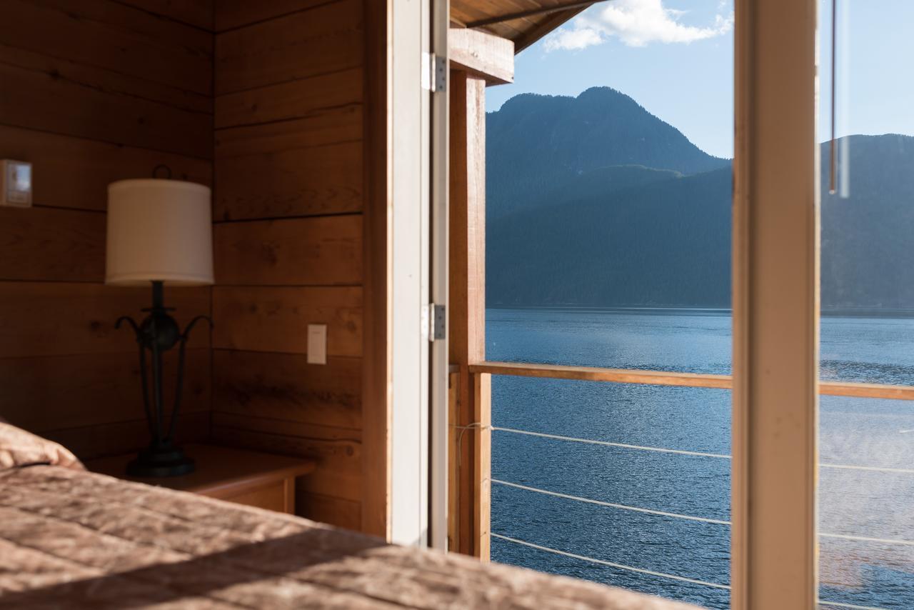 Homfray Lodge Desolation Sound Exterior photo